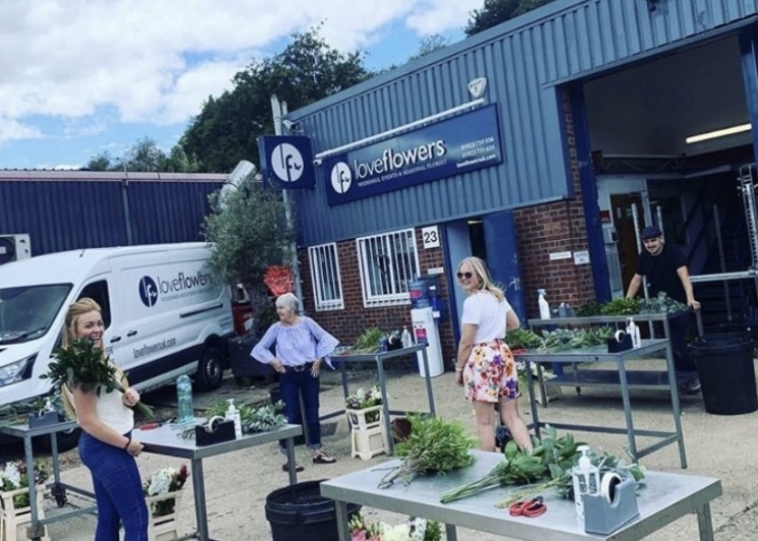 99DE2749-1958-4DBA-A0A0-54C661D059D2